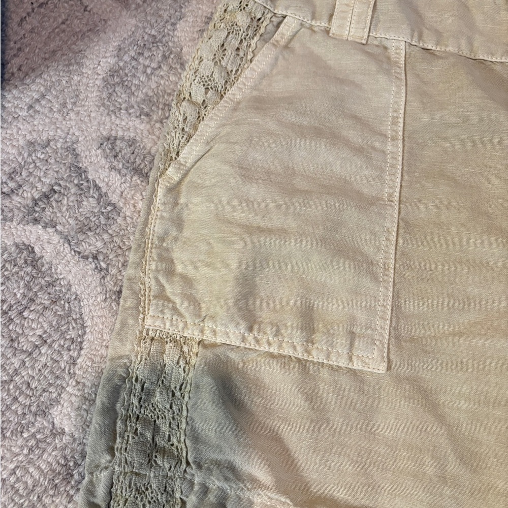 NWT Sundance Shorts Linen Cotton Blend Crochet Lace Trim Sand Beige Size 12 - Picture 3 of 10